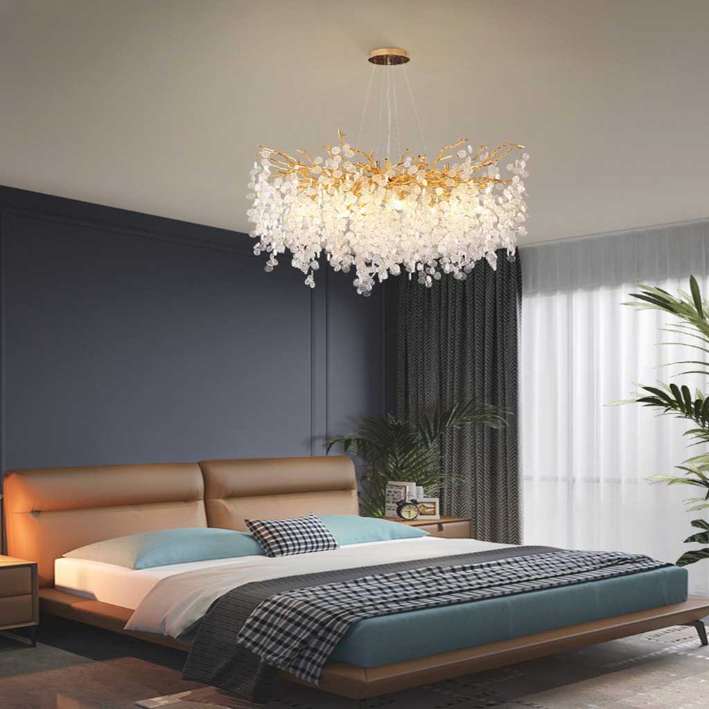 Gouden kroonluchter met glazen bladeren, LED hanglamp met takkenframe in rond of breed model van 40 tot 150 cm | Covesville