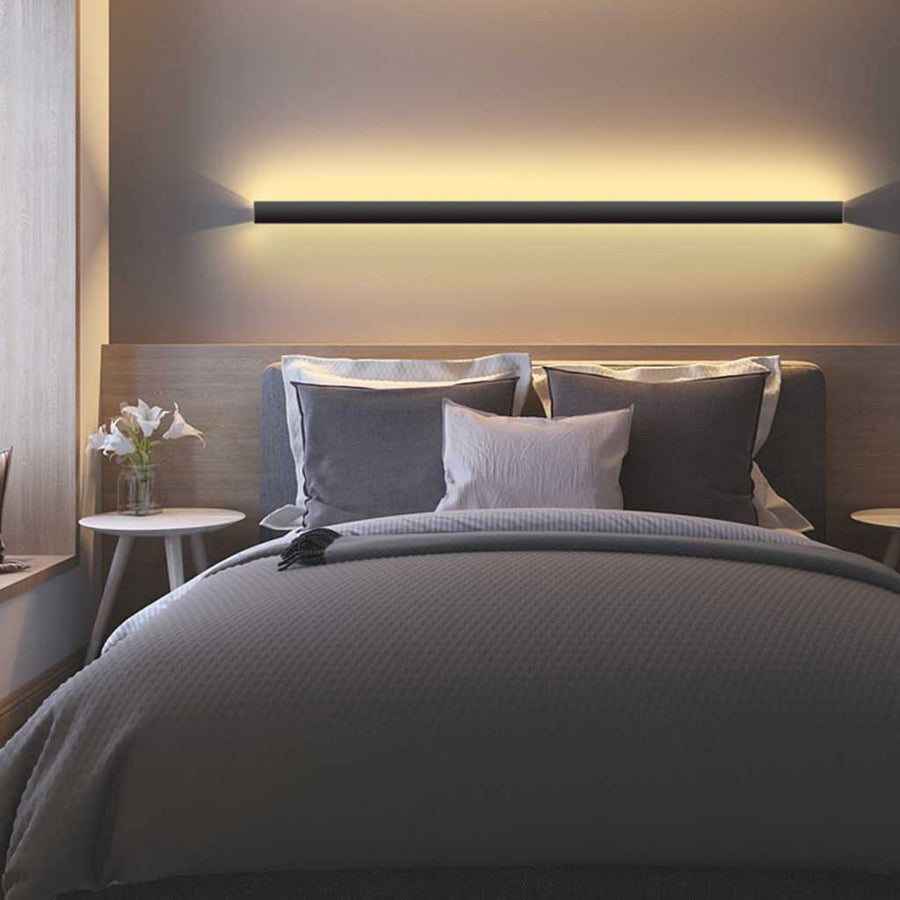 Lineaire wandlamp van aluminium, dimbare LED lichtbalk voor slaapkamer en woonkamer in zwart of wit, 60 tot 200 cm | Covesville