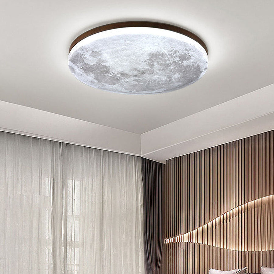Houten plafondlamp met maandesign, ronde LED lamp, naturel of walnoot, drie maten met keuze uit lichtkleur of dimmer | Covesville